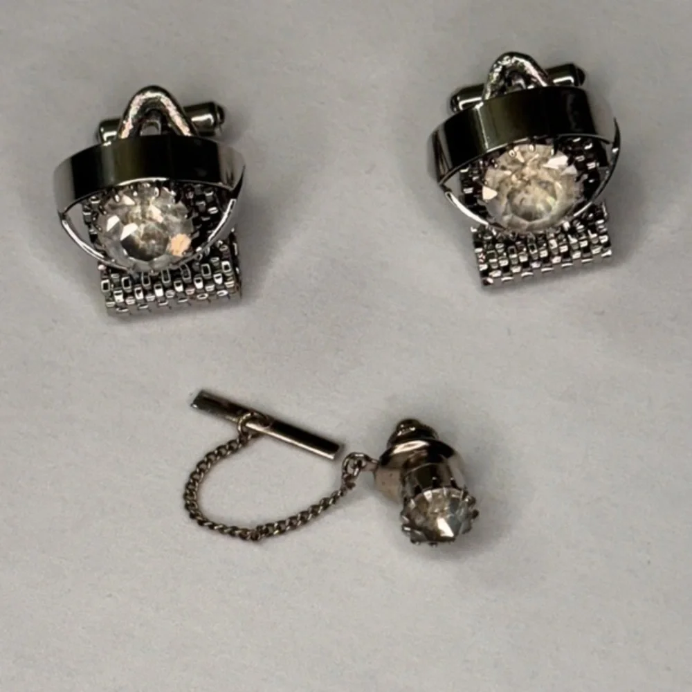 Vintage Mid-Century Silver tone Mesh Rhinestone Cuff Links & Tie Tack.